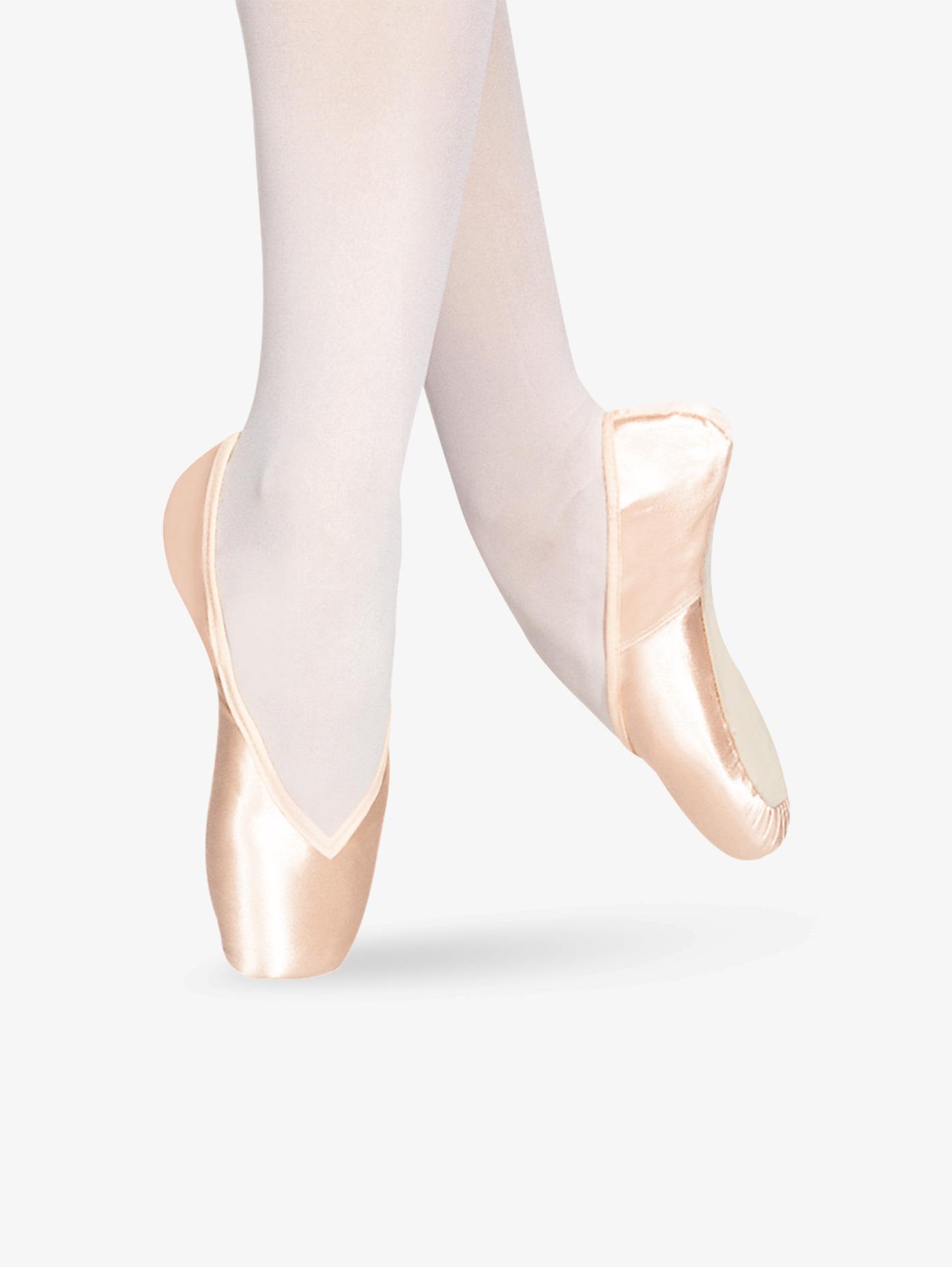 professional pointe shoes